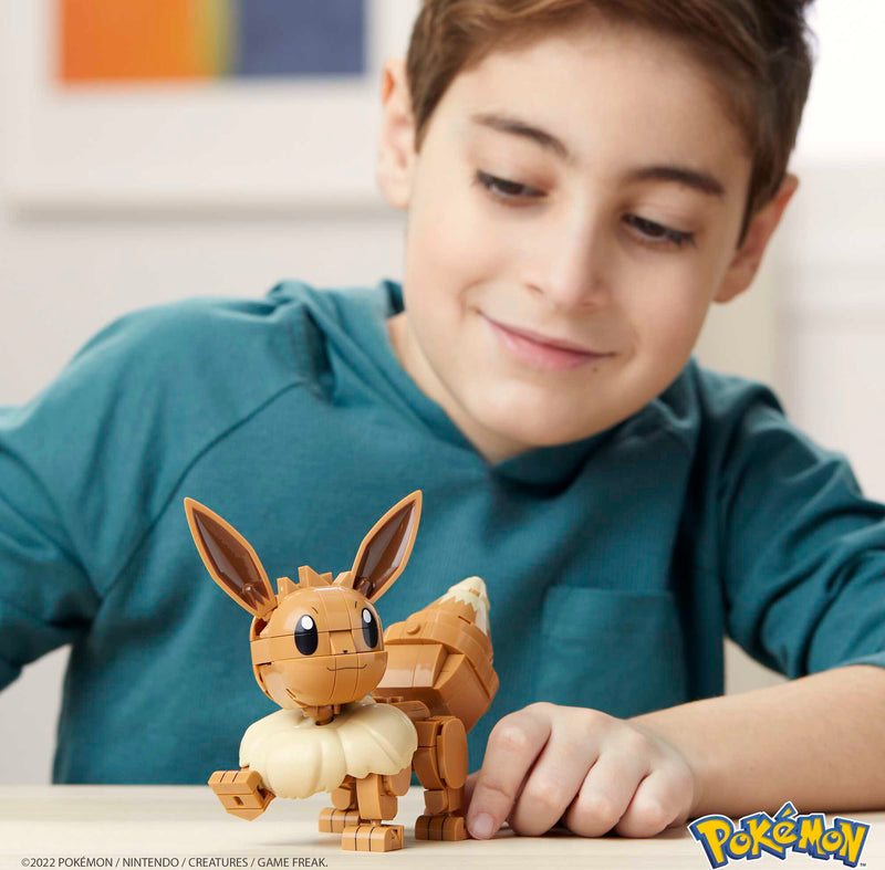 MEGA Pokemon Build & Show Eevee toy building set, 4 inches tall