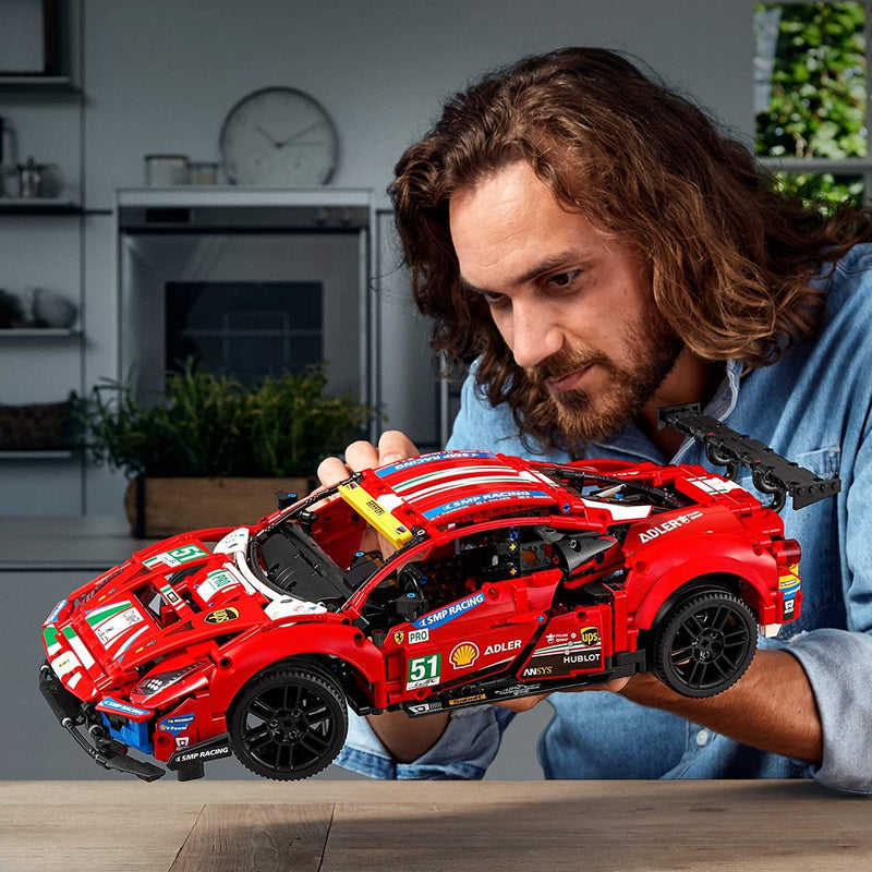 LEGO Technic Ferrari 488 GTE AF Corse